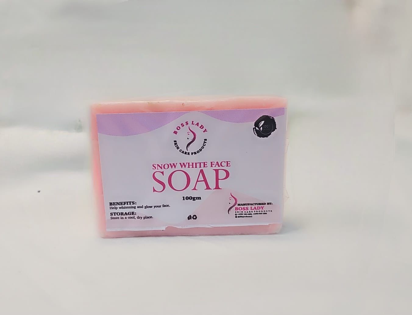 SNOW WHITE FACE SOAP